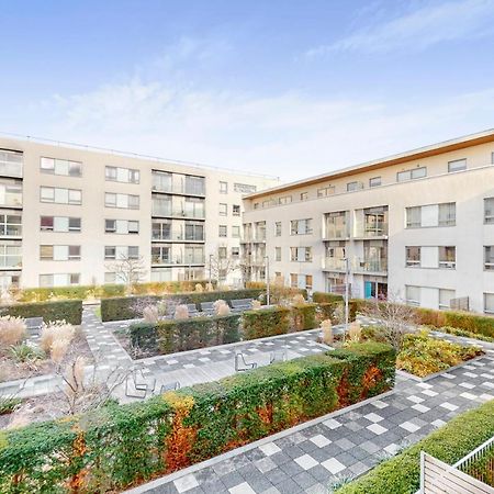 Lovely 1 Bed Apartment In Streatham London Exterior foto